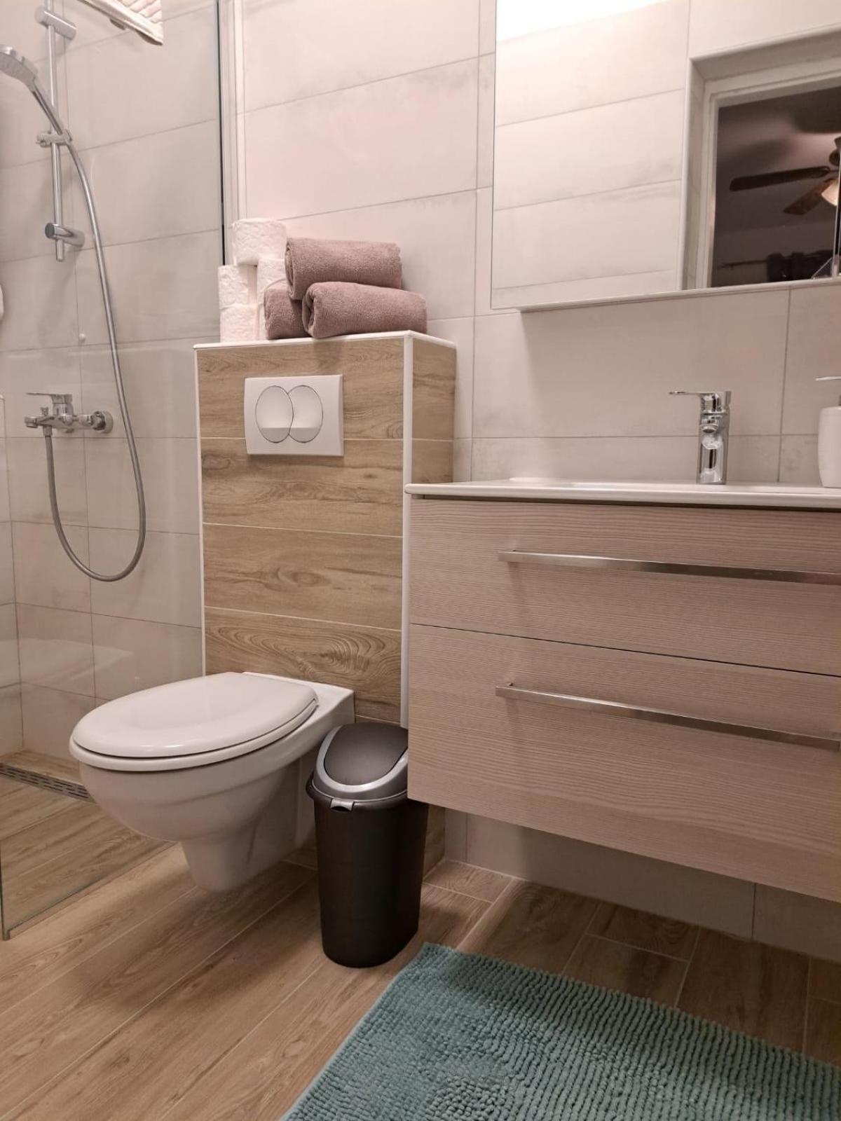 Apartments By The Sea Turanj, Biograd - 364 Εξωτερικό φωτογραφία